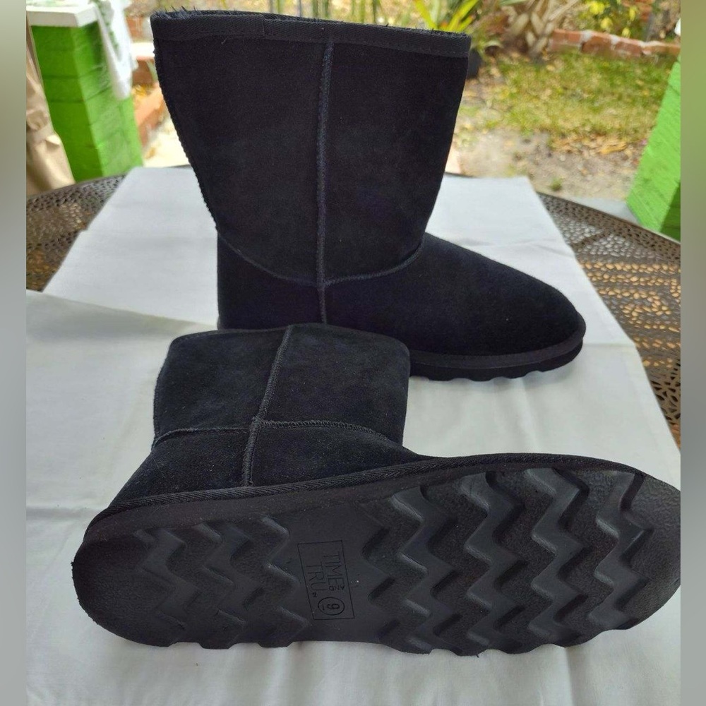 Time and Tru Fleece Lined Winter Boots